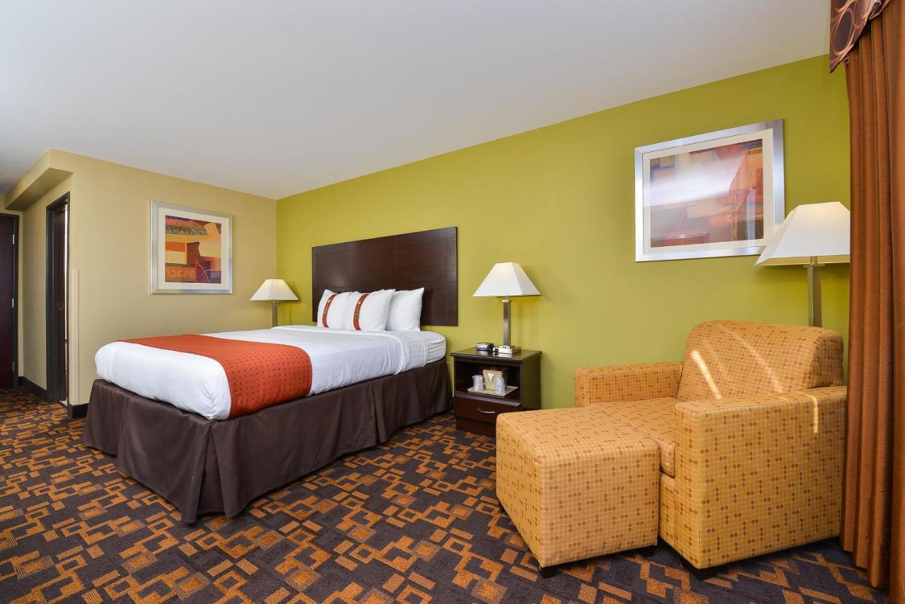 Holiday Inn Mount Prospect-Chicago Bagian luar foto